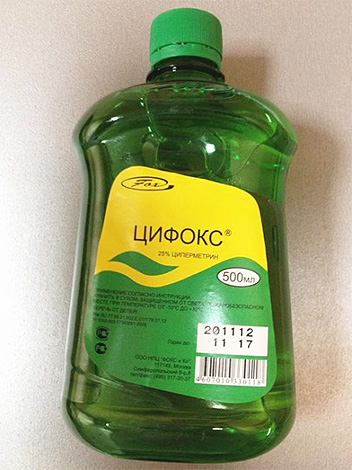 Cyphox v 500 ml steklenici.