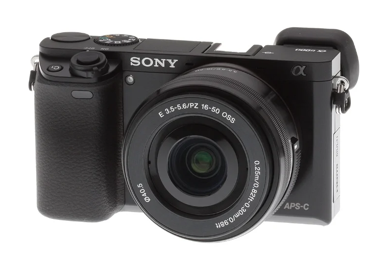 Appareil photo à objectif interchangeable Sony Alpha ILCE-6000 Kit avec écran inclinable